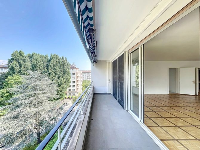 Photo 1 of the property 85968162 - bright 7-room apartment – avenue krieg