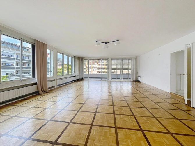 Photo 2 of the property 85968162 - bright 7-room apartment – avenue krieg