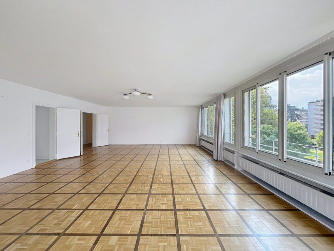 Photo 5 of the property 85968162 - bright 7-room apartment – avenue krieg