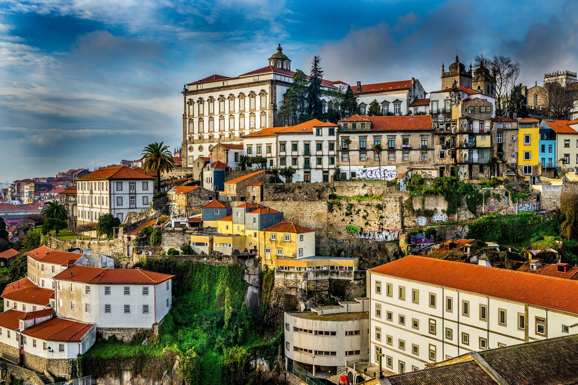 Who Are The Most Avid Luxury Property Buyers In Portugal?