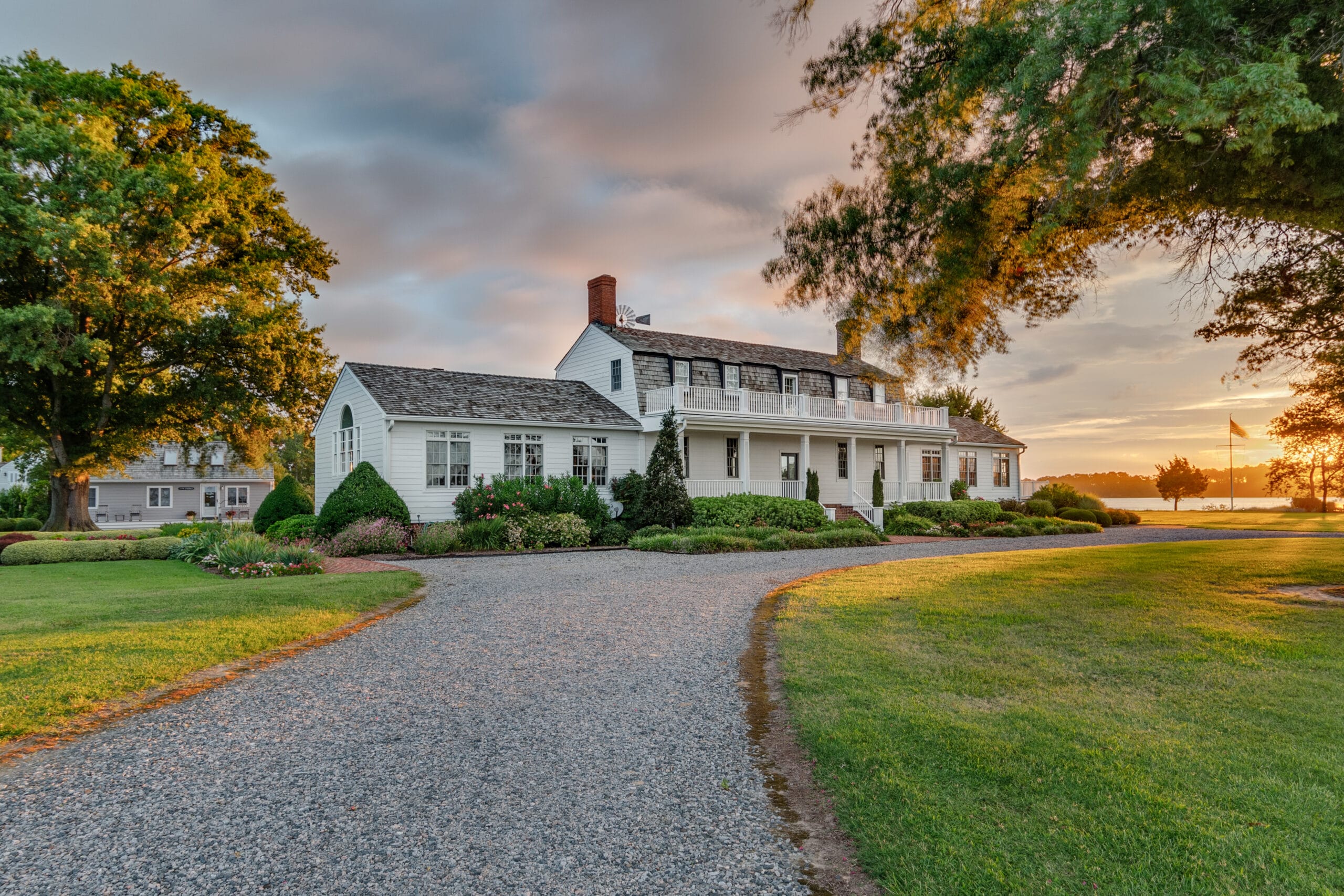 Historic 170-Acre Estate In Virginia Lays Claim To 1.5 Miles Of Shoreline