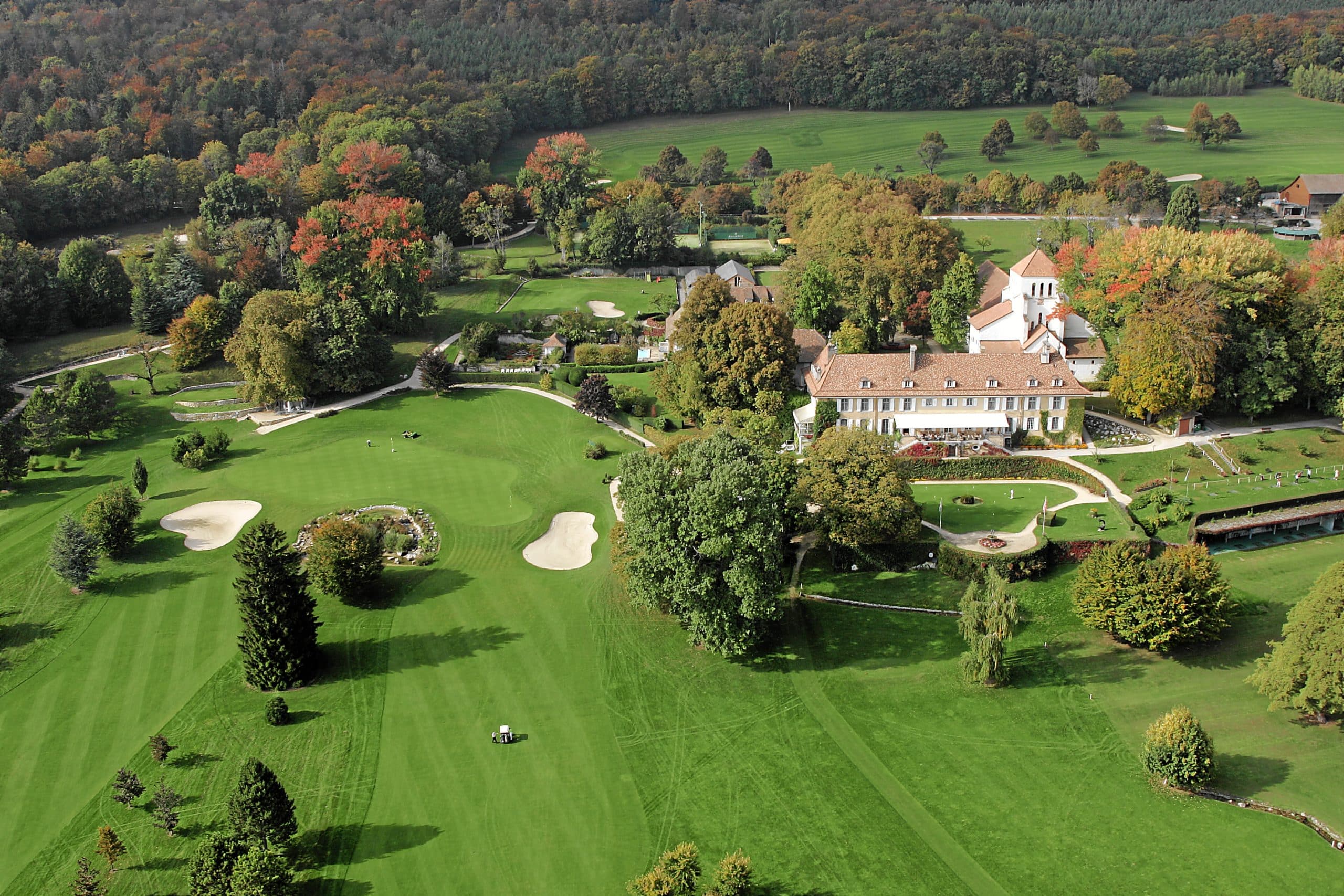 FGP Swiss & Alps l Forbes Global Properties sponsor the 5th Commodity Golf Club in the renowned Golf & Country Club of Bonmont