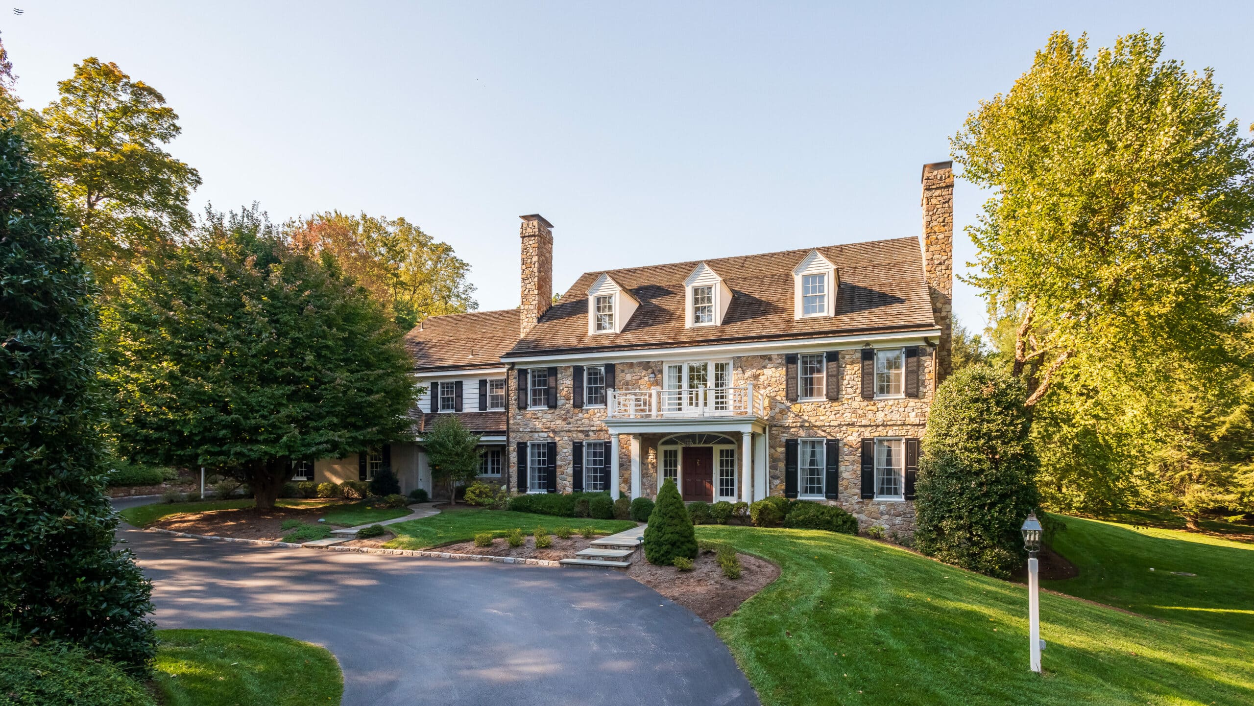 Get Ready To Dress The Part At A Gentleman’s Estate In Pennsylvania’s Radnor Hunt