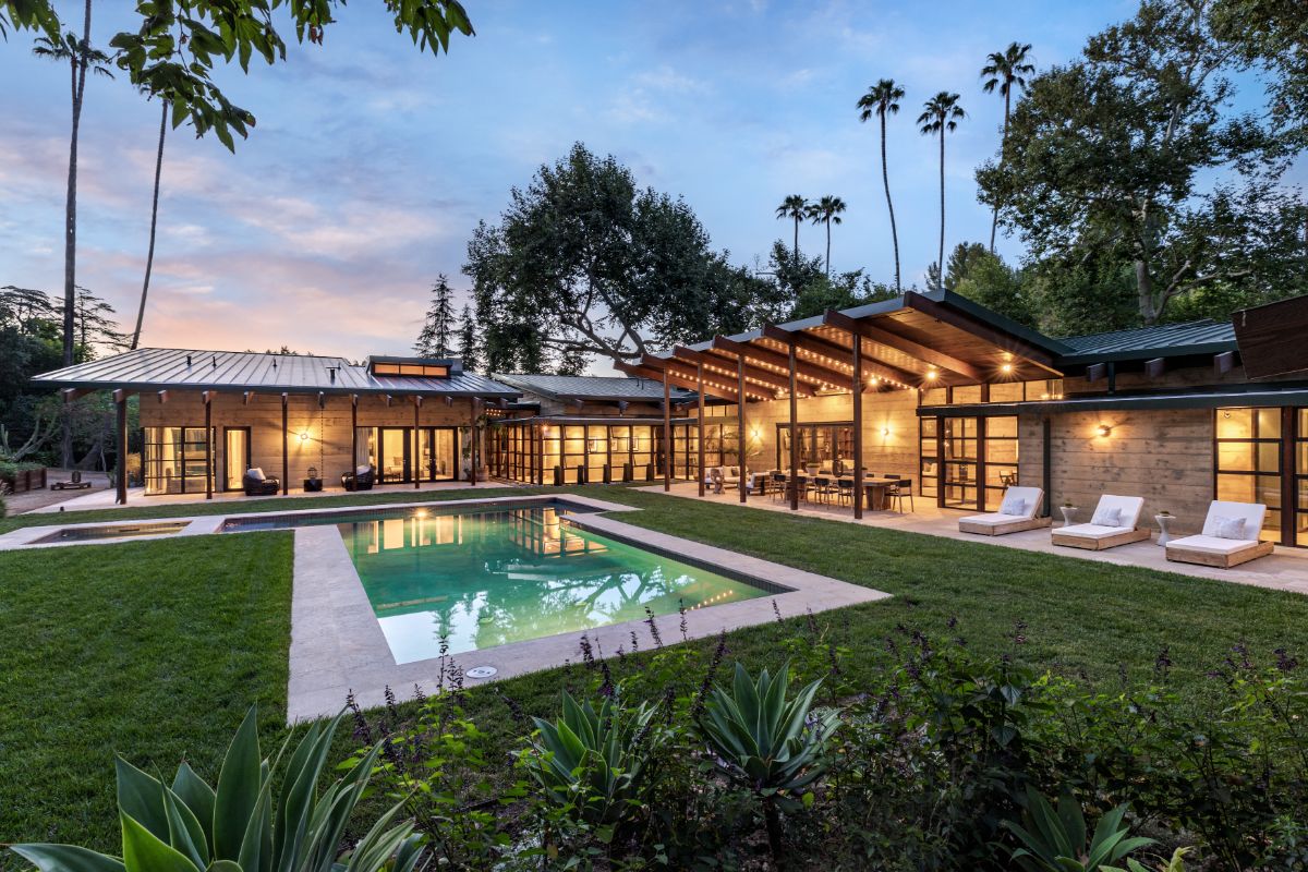 Hollywood Couple Alyson Hannigan And Alexis Denisof Seek $18 Million For Encino Estate