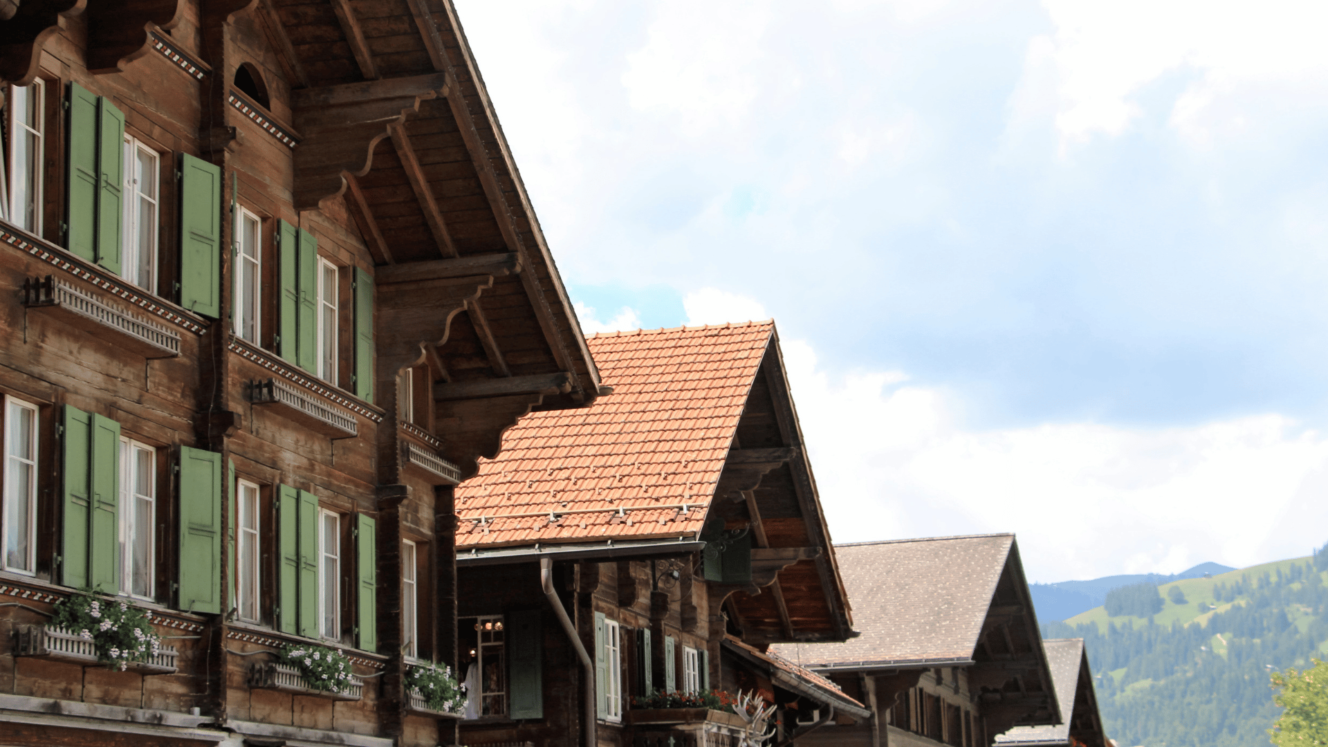 Real estate prices : Luxury properties in Gstaad, Saanen, Switzerland
