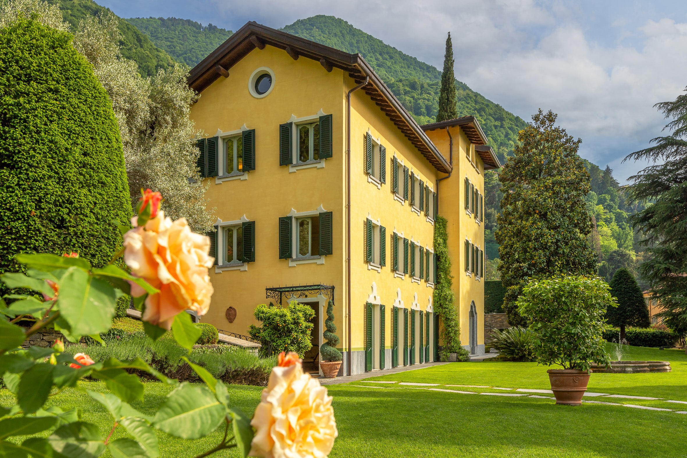 Gardens Surround An 18th Century Villa At Water’s Edge In Lake Como