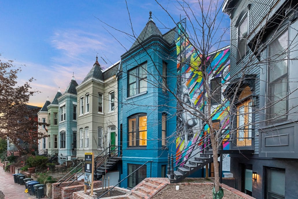 Live Atop Artwork in D.C.’s Seneca House Penthouse