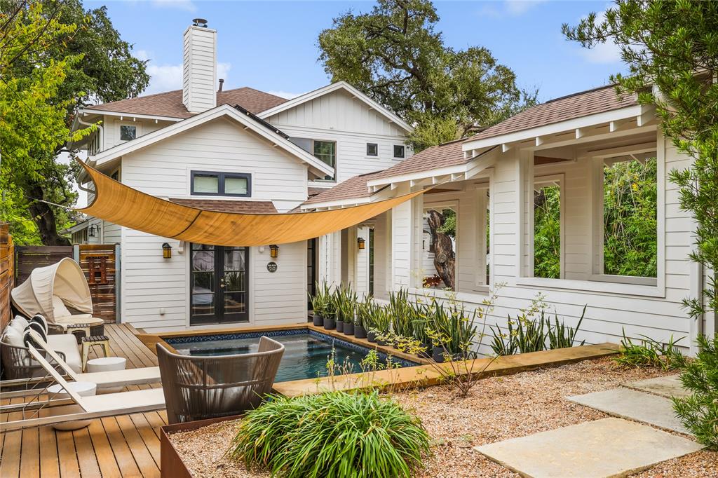 Modern, Magnetic Airbnb Is An Austin Cash Cow