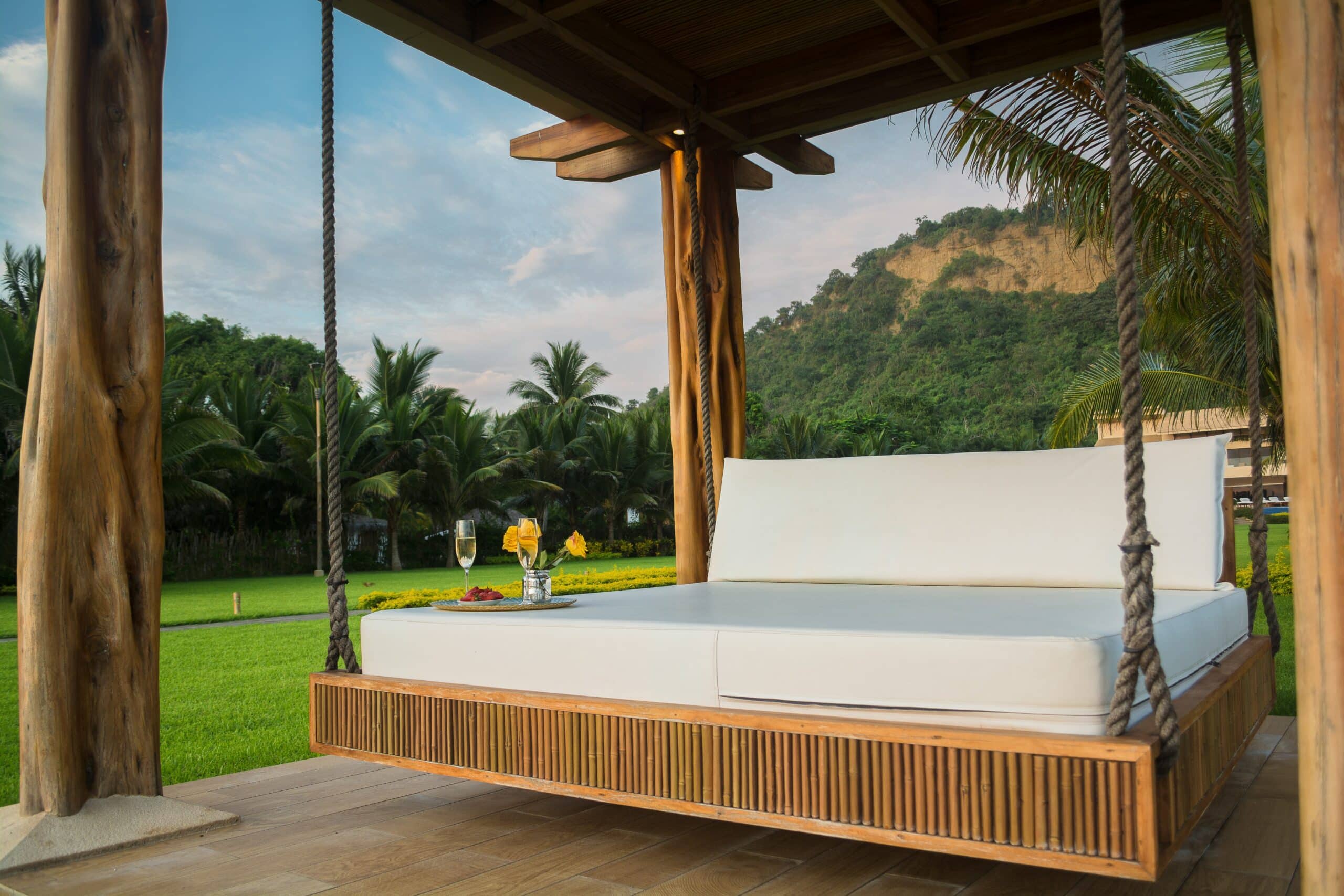 Luxury Travel And Lifestyle Goods See Unprecedented Global Surge: Report