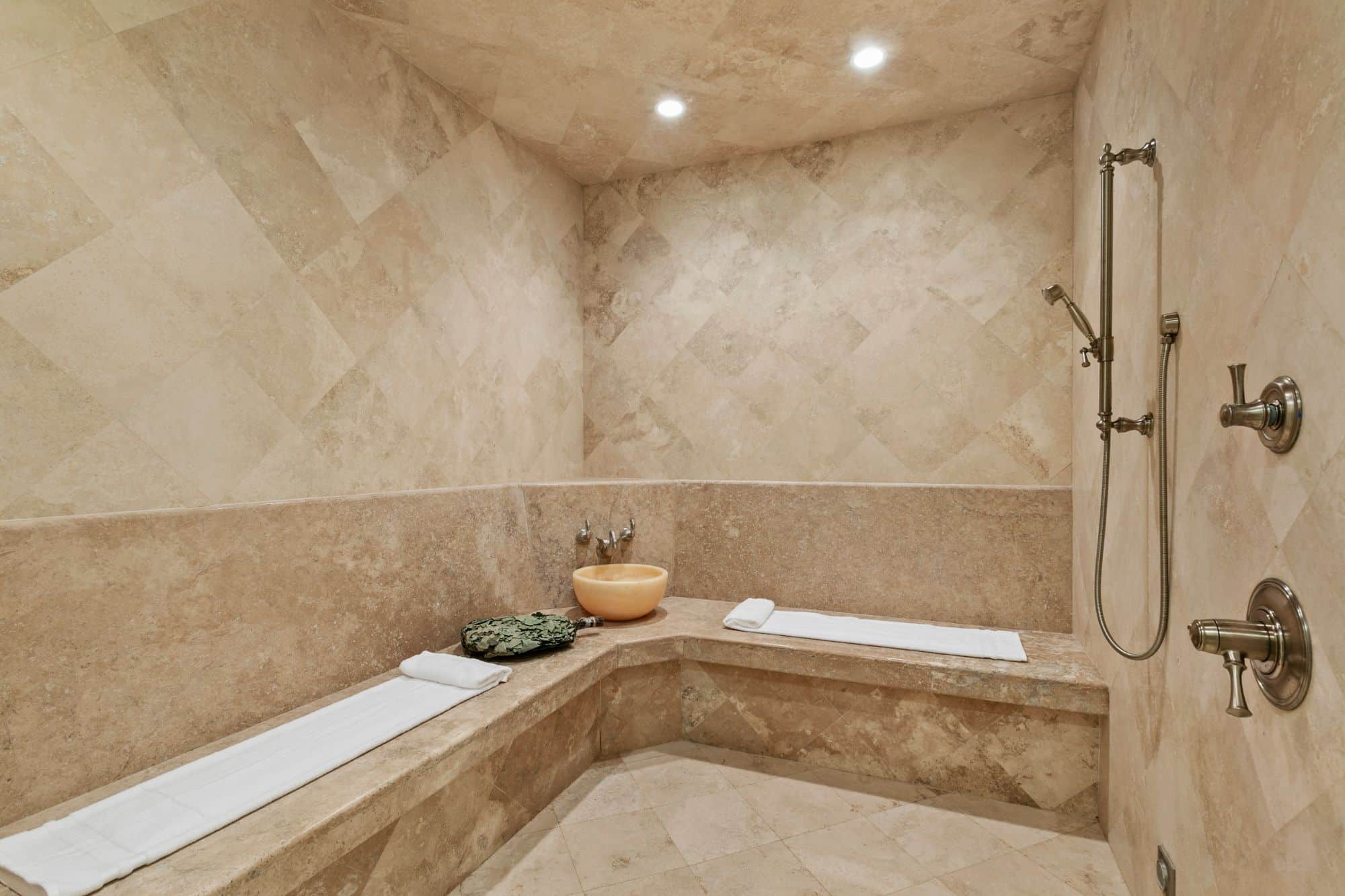Rest And Rejuvenate: 5 Homes With Spa-Like Bathrooms And Amenities