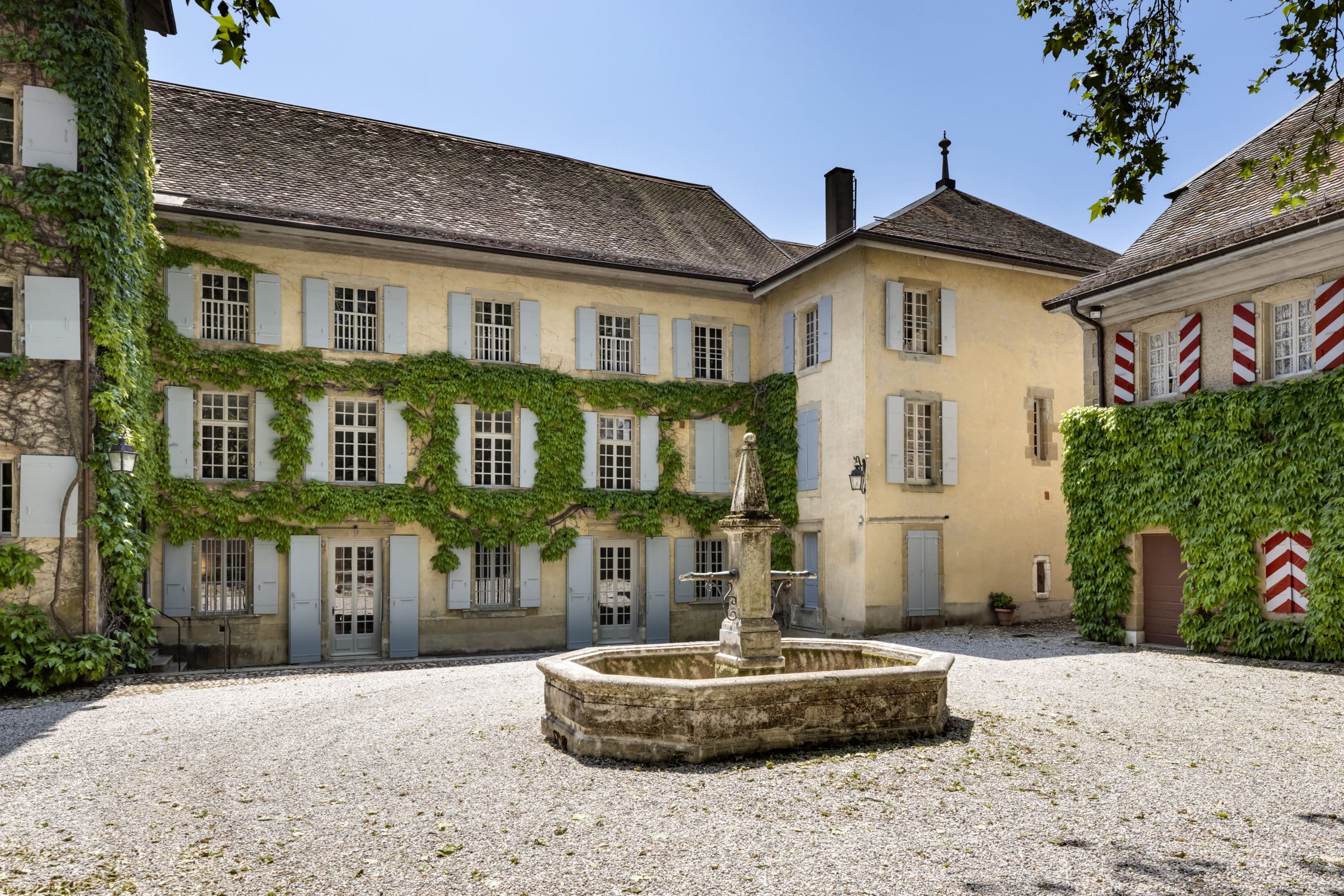 An exclusive visit to a mansion on the shores of Lake Geneva