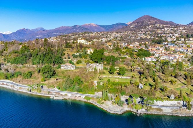 Photo 9 of the property 2494199 - prestigious property with castle for sale in verbania