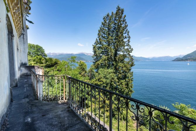 Photo 18 of the property 2494341 - castle for sale in stresa on lake maggiore