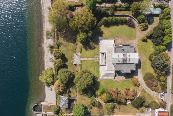 Photo 22 of the property 2495136 - prestigious beach villa with pier and annex on lake maggiore