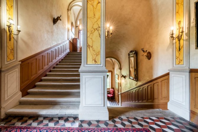 Photo 11 de l'annonce 6356120 - haute-savoie – exceptionnel chateau à 10 min de la frontière suisse