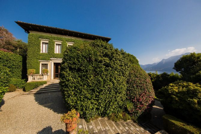 Photo 23 de l'annonce 2187731 - a verbania lac majeur prestigieuse villa d’époque avec parc séculaire et piscine
