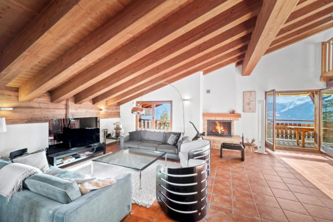 Photo 2 of the property 85516849 - außergewöhnliches triplex in crans-montana
