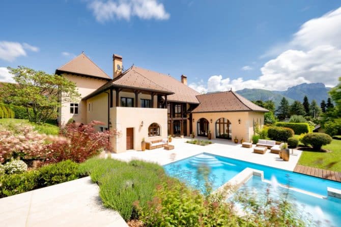 Photo 16 de l'annonce 84342648 - haute-savoie  –  annecy – rare demeure de prestige de  572 m²