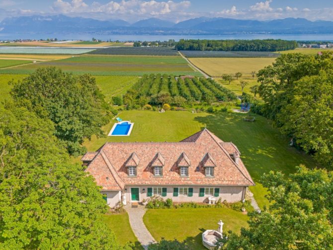 Photo 2 de l'annonce 85256341 - somptueuse propriété avec vue sur le léman