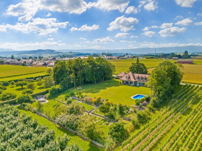 Photo 3 de l'annonce 85256341 - somptueuse propriété avec vue sur le léman