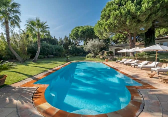 Photo 2 of the property 1228484 - villa escandihade