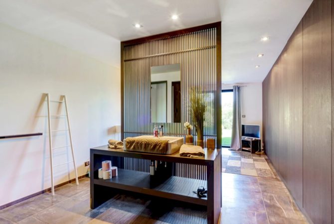 Photo 15 of the property 1740442 - contemporary villa sea view