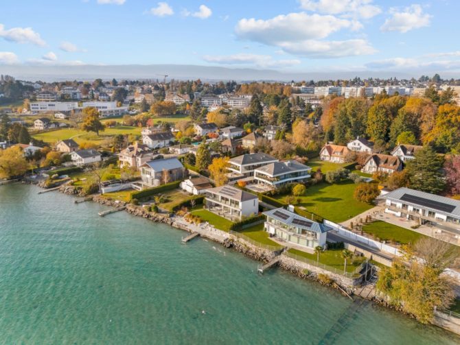 Photo 1 de l'annonce 85425700 - luxueux duplex en attique avec vue sur le lac et les alpes