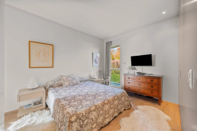 Photo 10 de l'annonce 85425700 - luxueux duplex en attique avec vue sur le lac et les alpes