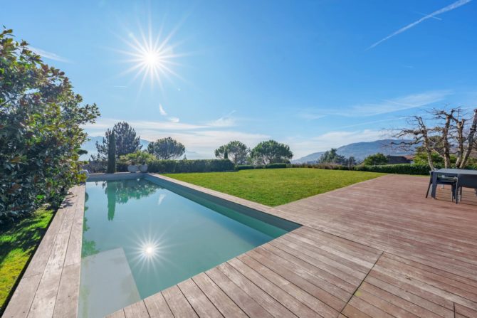 Photo 3 of the property 85724220 - zeitlose eleganz mit blick auf den see und die berge