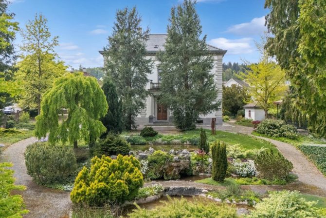Photo 1 de l'annonce 85894440 - vivre avec style, recevoir avec impression : votre villa avec une histoire